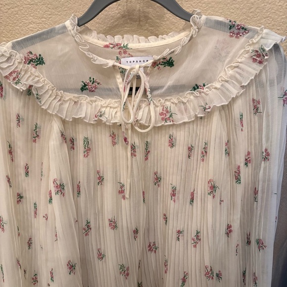 TOPSHOP Women Pleated Floral Ruffle Cottagecore Prairie Boho Blouse Size 4 - Picture 2 of 7